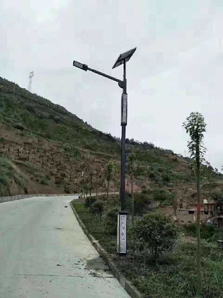 华坪县仿古太阳能路灯